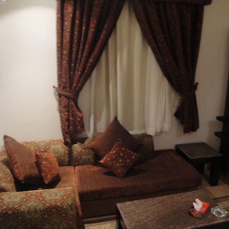 Jenan Al Malaz Hotel Apartments Рияд Стая снимка